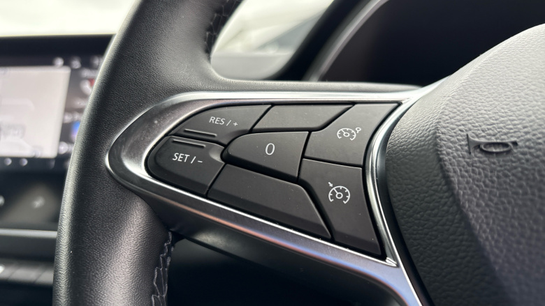 Renault Captur 1.0 TCE 90 SE Edition 5dr Petrol Hatchback